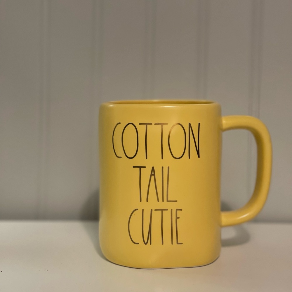 NWT RAE DUNN COTTON TAIL CUTIE MUG! 🐰🐰🐰🐰🐰🐰